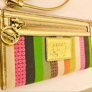 Coach Poppy Legacy Stripe Wristlet/ wallet 🌈